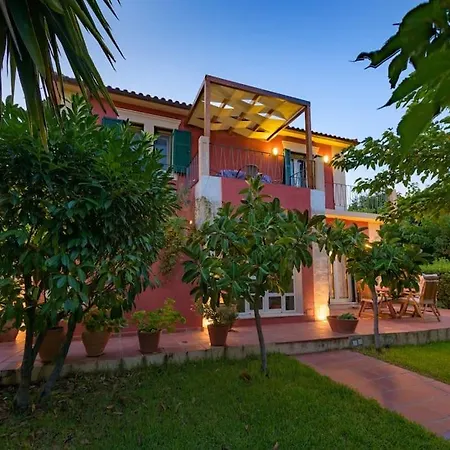 N A P L House Holiday home Keramiai